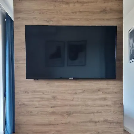 Parkowe D9 Z Garazem